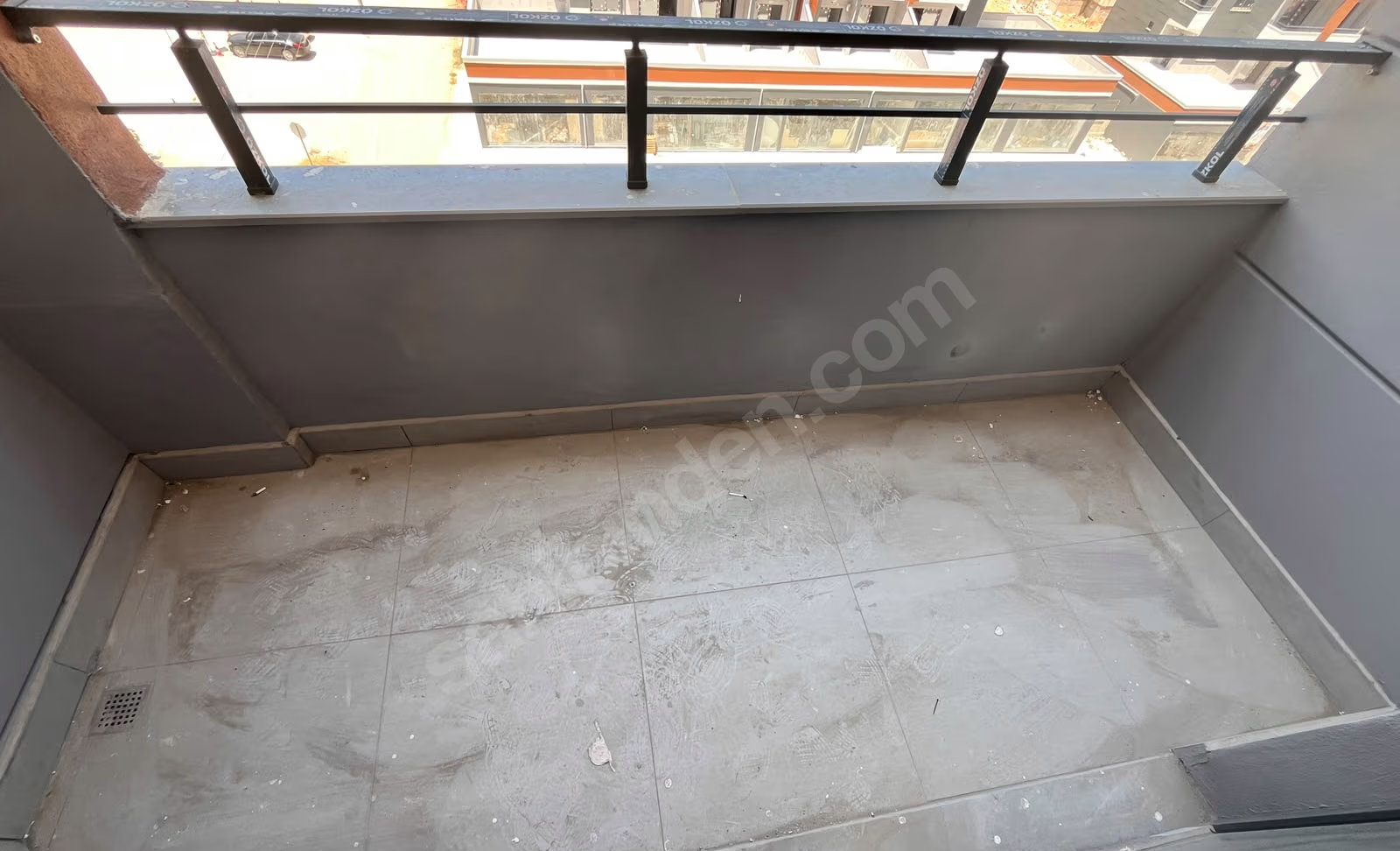 Mersin Mezitli Akdeniz Mahallesi 1+1 55 m² Doğalgaz Kombili Satılık Daire