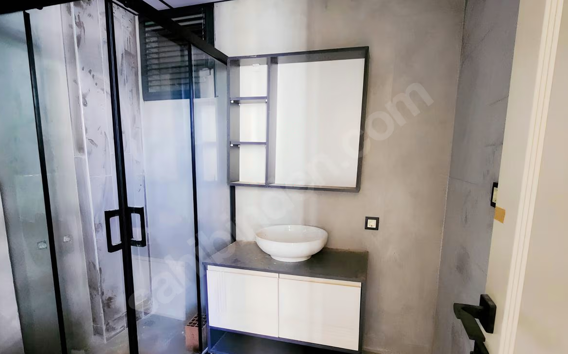 Mersin Mezitli Akdeniz Mahallesi 1+1 55 m² Doğalgaz Kombili Satılık Daire