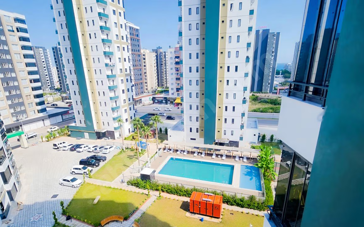 Mersin Mezitli Akdeniz Mahallesi 1+1 55 m² Doğalgaz Kombili Satılık Daire