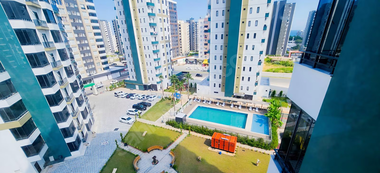 Mersin Mezitli Akdeniz Mahallesi 1+1 55 m² Doğalgaz Kombili Satılık Daire