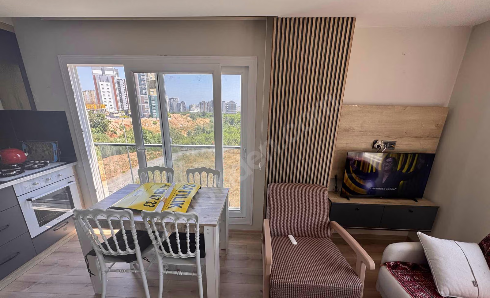 Mersin Mezitli Akdeniz Mahallesi 1+1 55 m² Klima Kiralık Daire