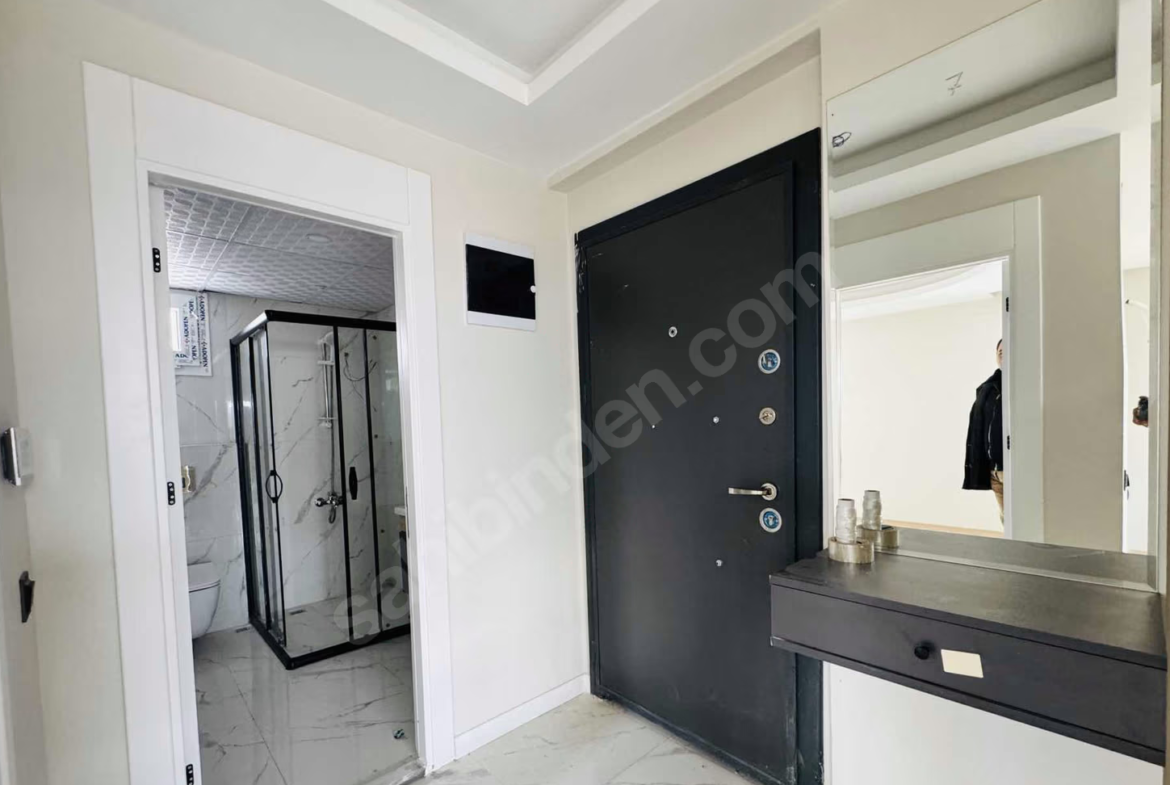 Mersin Mezitli Akdeniz Mahallesi 1+1 55 m² Klima Kiralık Daire