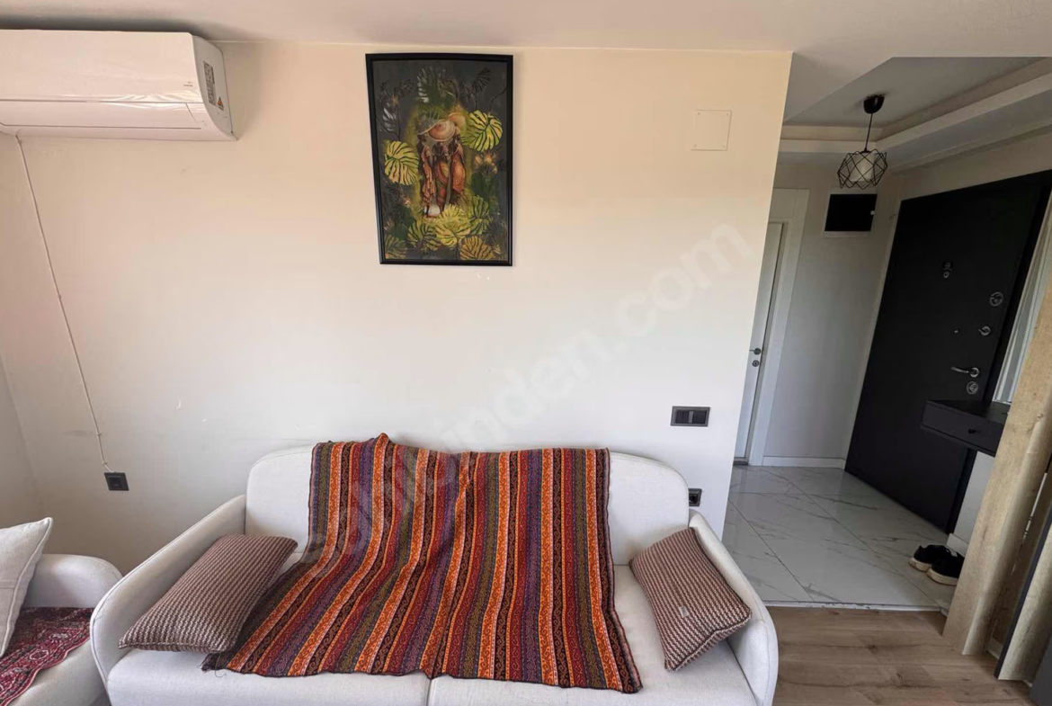 Mersin Mezitli Akdeniz Mahallesi 1+1 55 m² Klima Kiralık Daire