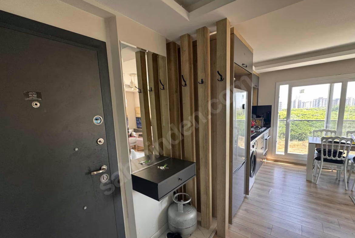 Mersin Mezitli Akdeniz Mahallesi 1+1 55 m² Klima Kiralık Daire
