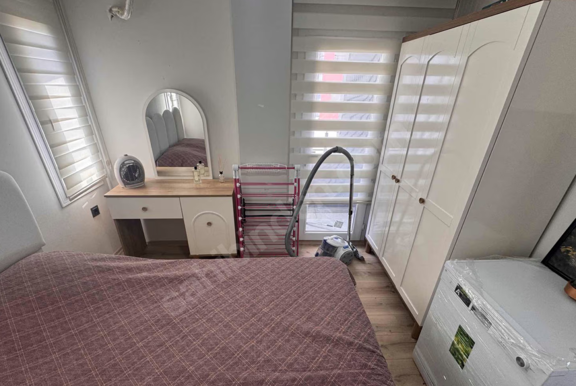 Mersin Mezitli Akdeniz Mahallesi 1+1 55 m² Klima Kiralık Daire