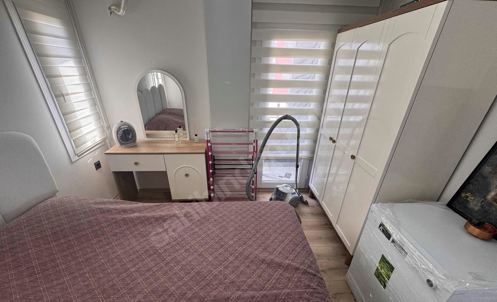 Mersin Mezitli Akdeniz Mahallesi 1+1 55 m² Klima Kiralık Daire