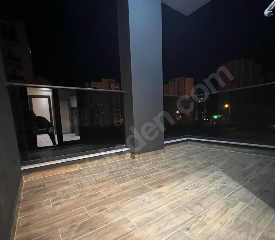 Mersin Mezitli Akdeniz Mahallesi 1+1 60 m² Klima Satılık Daire