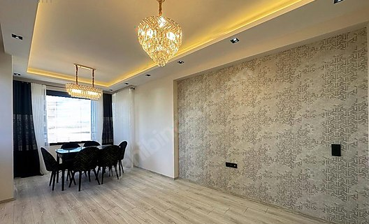 Mersin Mezitli Akdeniz Mahallesi 2.5+1 110 m² Doğalgaz Kombili Kiralık Daire