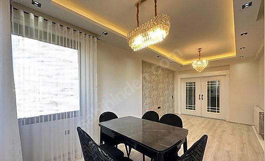 Mersin Mezitli Akdeniz Mahallesi 2.5+1 110 m² Doğalgaz Kombili Kiralık Daire