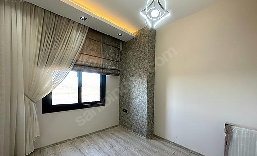 Mersin Mezitli Akdeniz Mahallesi 2.5+1 110 m² Doğalgaz Kombili Kiralık Daire
