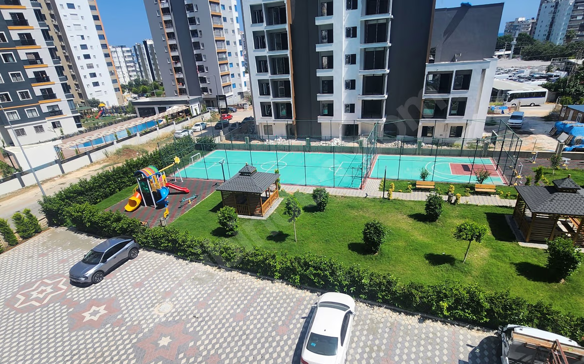 Mersin Mezitli Akdeniz Mahallesi 2+1 100 m² Doğalgaz Kombili Satılık Daire