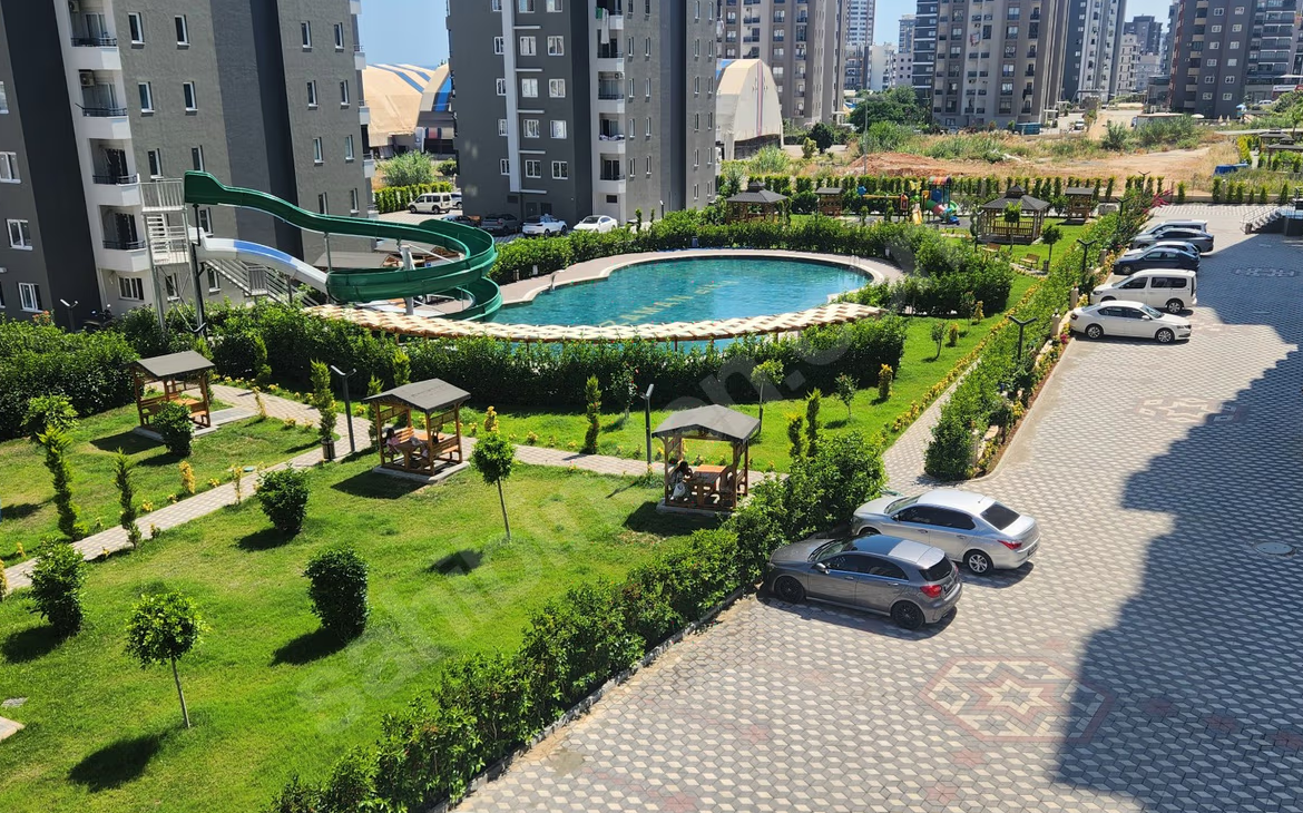 Mersin Mezitli Akdeniz Mahallesi 2+1 100 m² Doğalgaz Kombili Satılık Daire