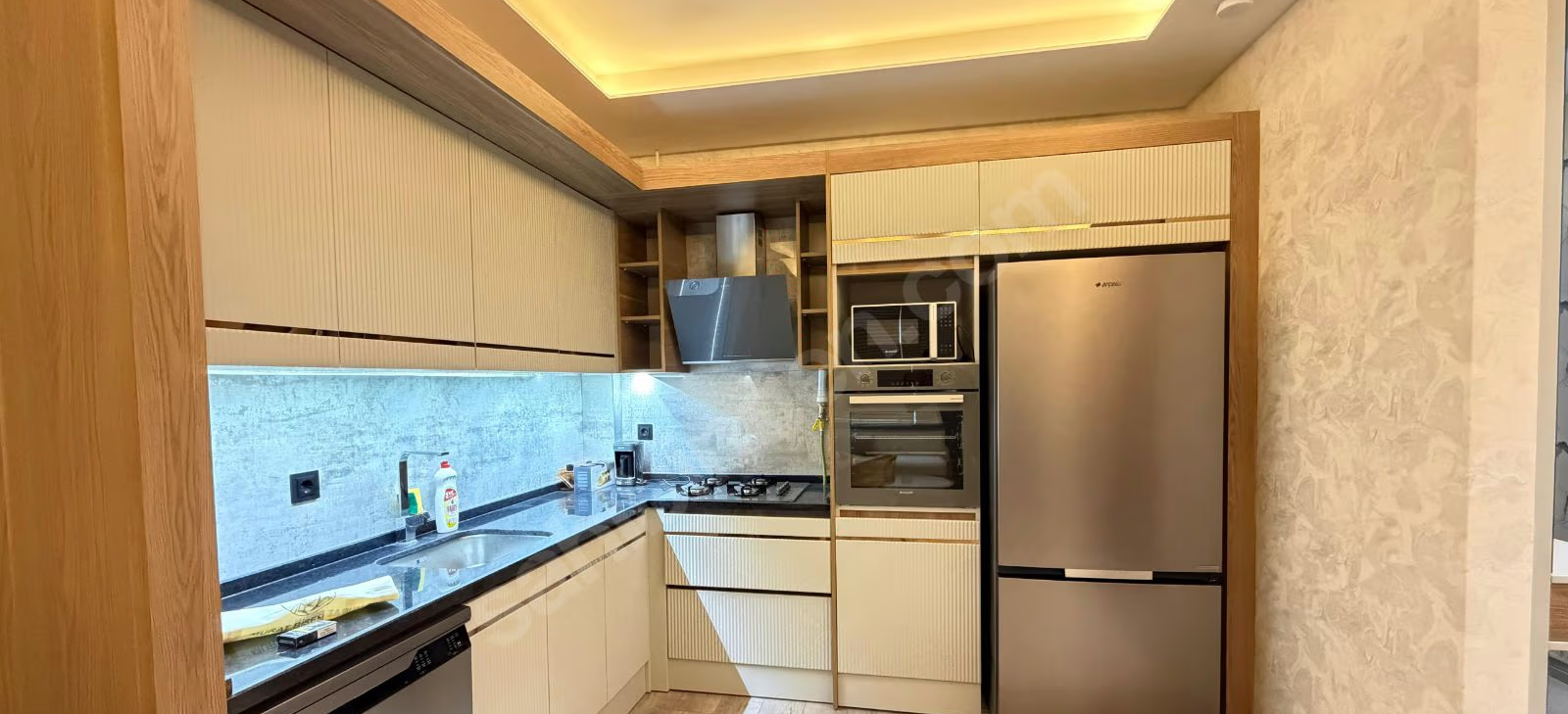 Mersin Mezitli Akdeniz Mahallesi 2+1 100 m² Doğalgaz Kombili Satılık Daire 9 Mersin Mezitli Akdeniz Mahallesi 2+1 100 m² Doğalgaz Kombili Satılık Daire
