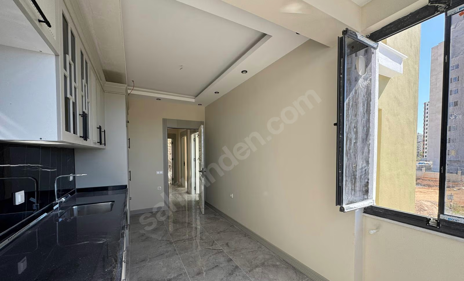 Mersin Mezitli Akdeniz Mahallesi 2+1 105 m² Doğalgaz Kombili Satılık Daire 4 Mersin Mezitli Akdeniz Mahallesi 2+1 105 m² Doğalgaz Kombili Satılık Daire