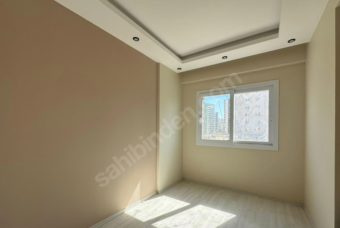 Mersin Mezitli Akdeniz Mahallesi 2+1 105 m² Doğalgaz Kombili Satılık Daire