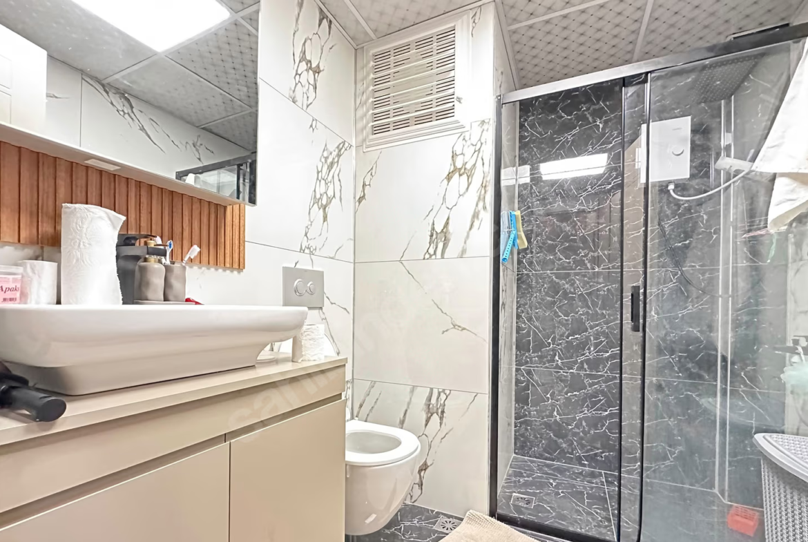Mersin Mezitli Akdeniz Mahallesi 2+1 110 m² Doğalgaz Kombili Satılık Daire