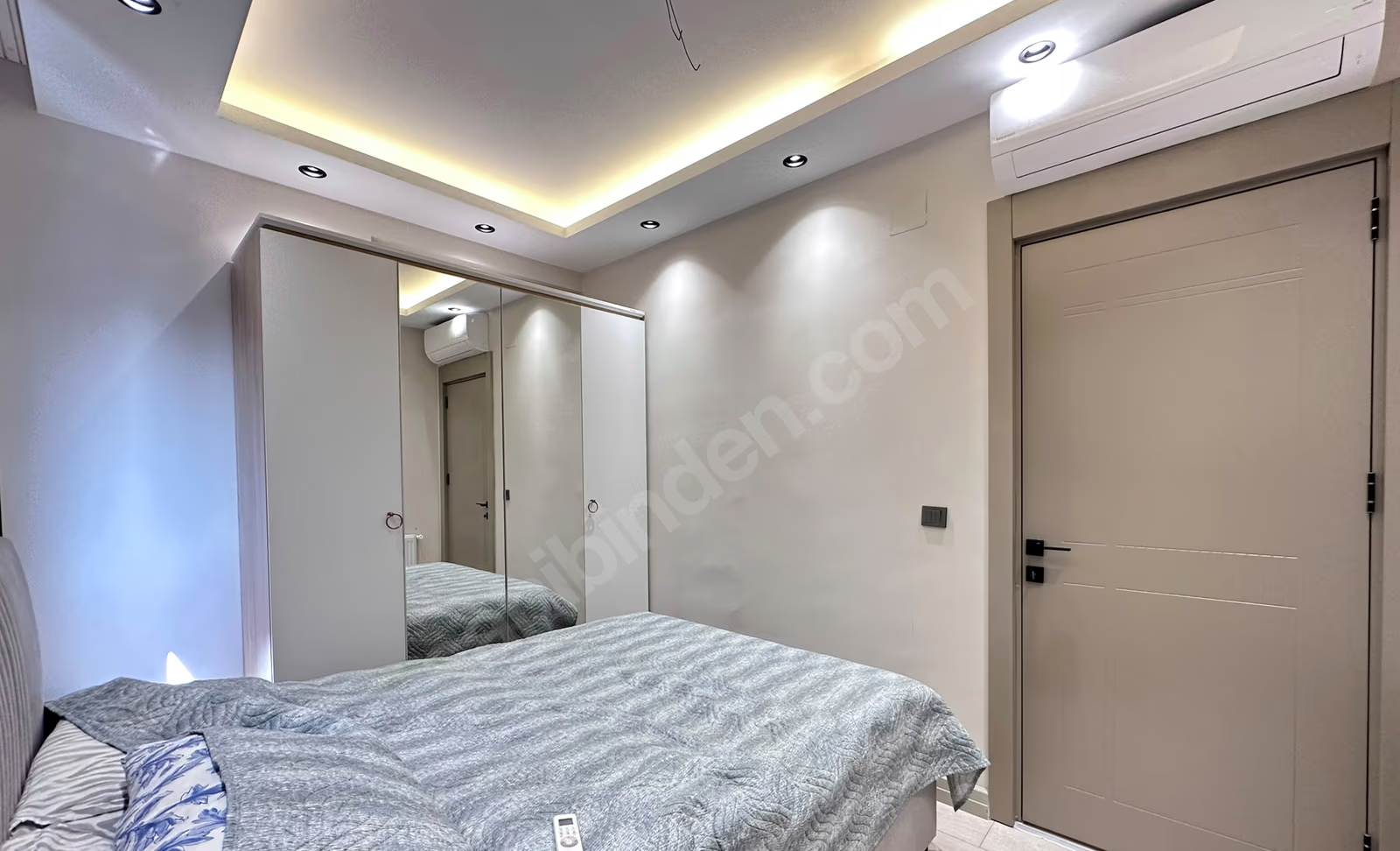 Mersin Mezitli Akdeniz Mahallesi 2+1 110 m² Doğalgaz Kombili Satılık Daire