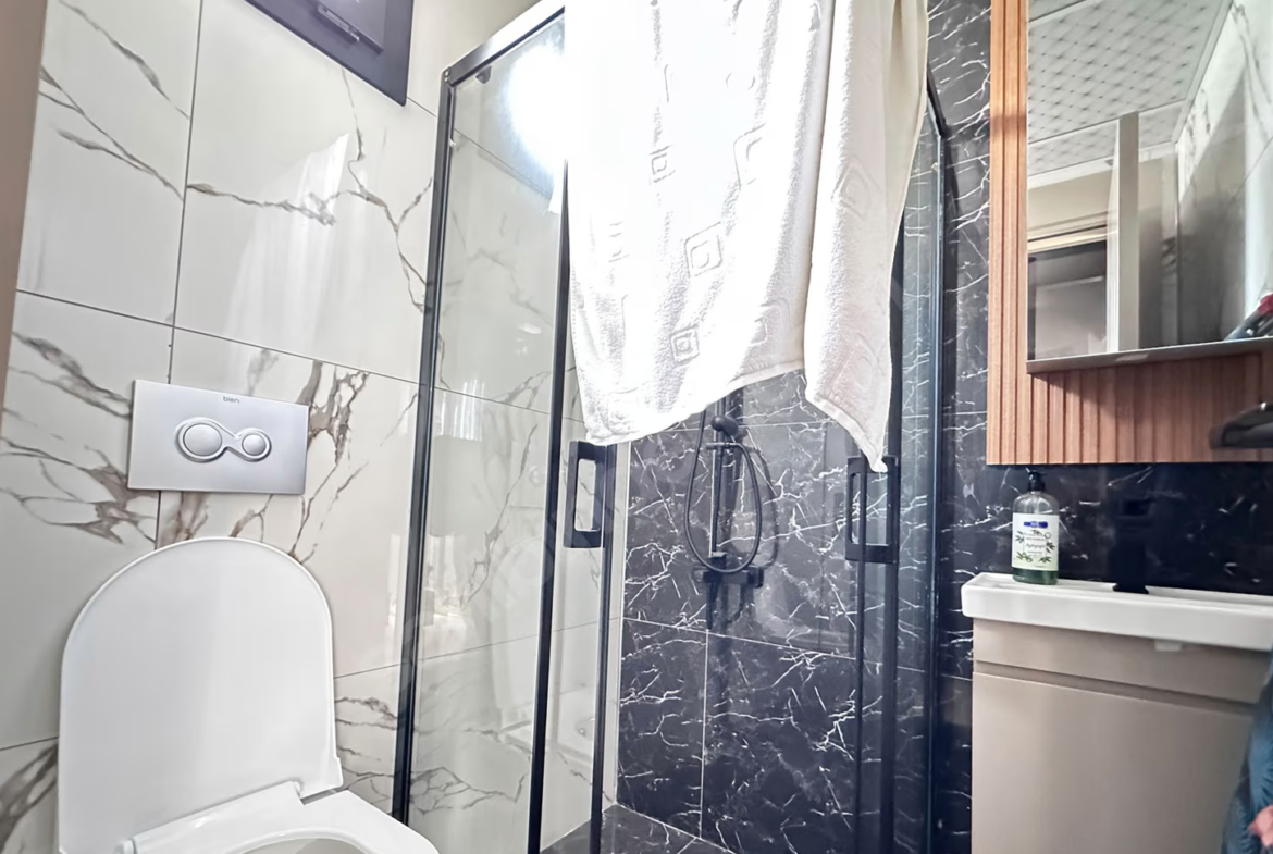Mersin Mezitli Akdeniz Mahallesi 2+1 110 m² Doğalgaz Kombili Satılık Daire