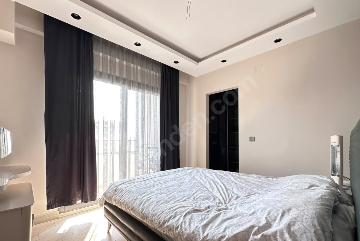 Mersin Mezitli Akdeniz Mahallesi 2+1 110 m² Doğalgaz Kombili Satılık Daire