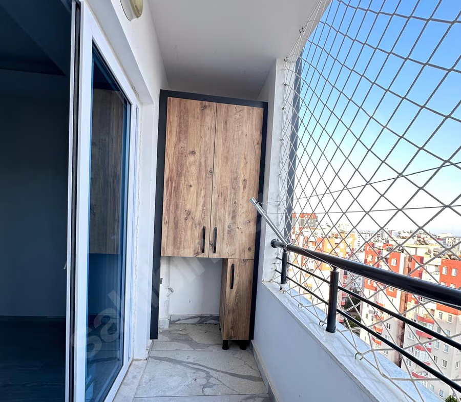 Mersin Mezitli Akdeniz Mahallesi 2+1 110 m² Doğalgaz Kombili Satılık Daire