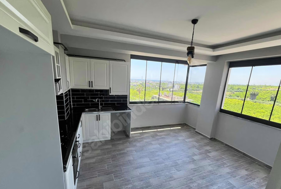 Mersin Mezitli Akdeniz Mahallesi 2+1 115 m² Klima Kiralık Daire