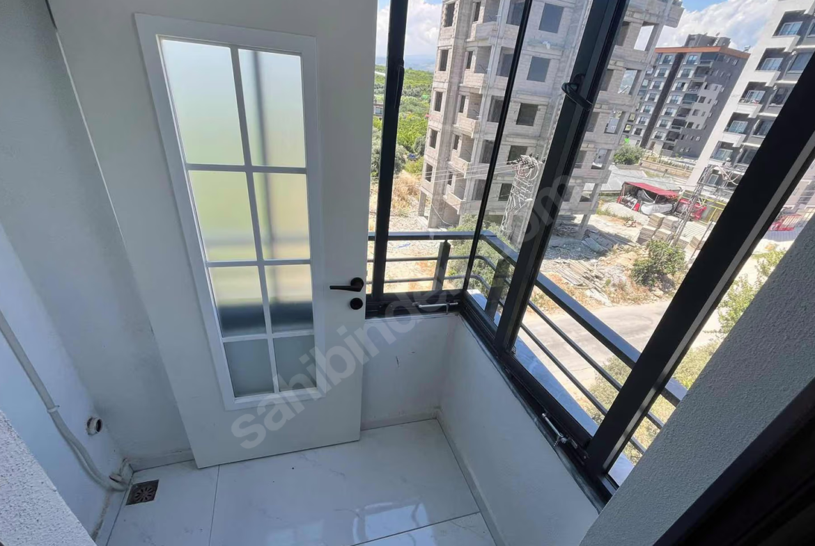 Mersin Mezitli Akdeniz Mahallesi 2+1 115 m² Klima Kiralık Daire