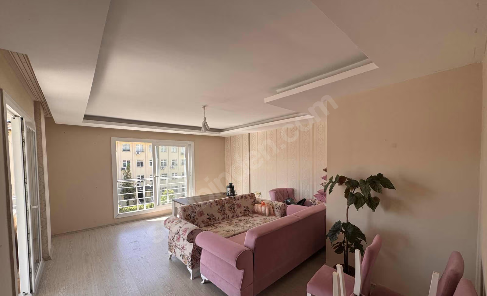 Mersin Mezitli Akdeniz Mahallesi 2+1 145 m² Klima Kiralık Daire