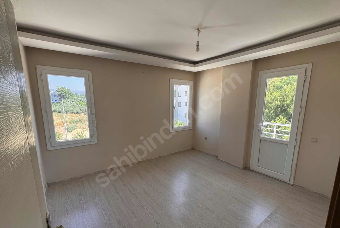Mersin Mezitli Akdeniz Mahallesi 2+1 145 m² Klima Kiralık Daire