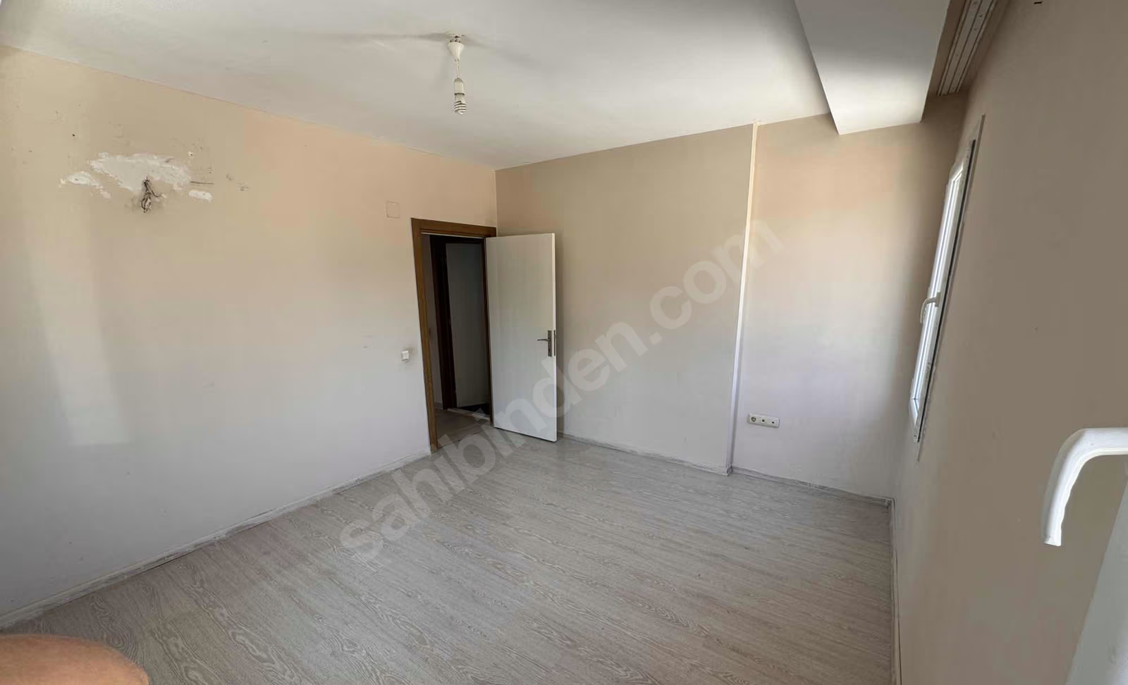 Mersin Mezitli Akdeniz Mahallesi 2+1 145 m² Klima Kiralık Daire