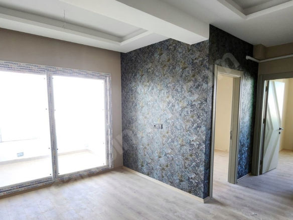 Mersin Mezitli Akdeniz Mahallesi 2+1 75 m² Doğalgaz Kombili Satılık Daire