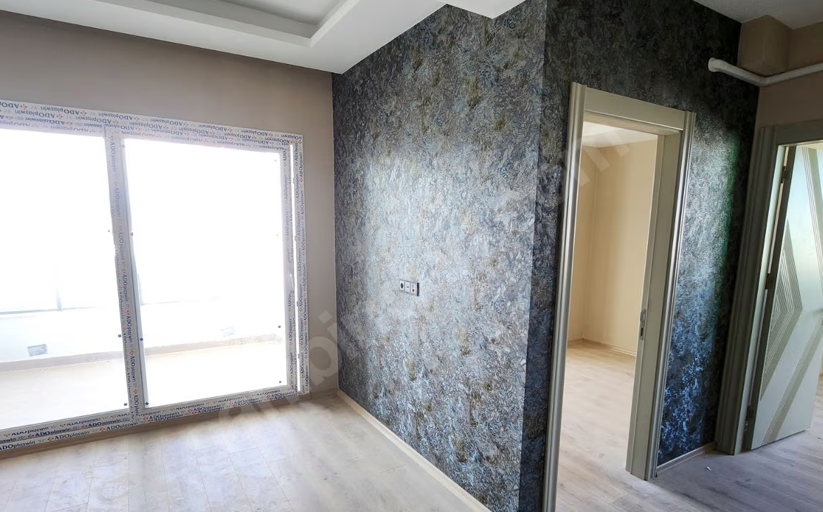 Mersin Mezitli Akdeniz Mahallesi 2+1 75 m² Doğalgaz Kombili Satılık Daire