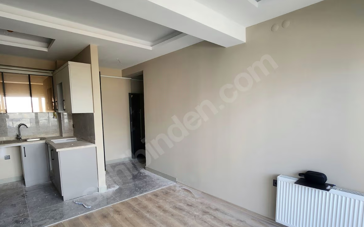 Mersin Mezitli Akdeniz Mahallesi 2+1 75 m² Doğalgaz Kombili Satılık Daire