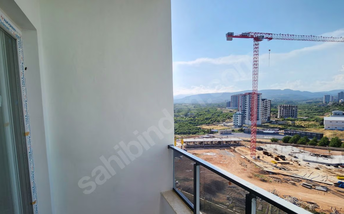 Mersin Mezitli Akdeniz Mahallesi 2+1 75 m² Doğalgaz Kombili Satılık Daire