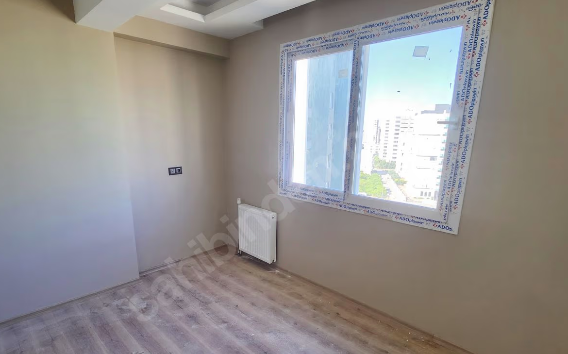 Mersin Mezitli Akdeniz Mahallesi 2+1 75 m² Doğalgaz Kombili Satılık Daire