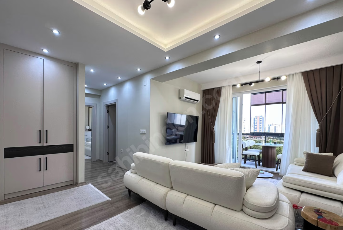 Mersin Mezitli Akdeniz Mahallesi 2+1 90 m² Klima Satılık Daire