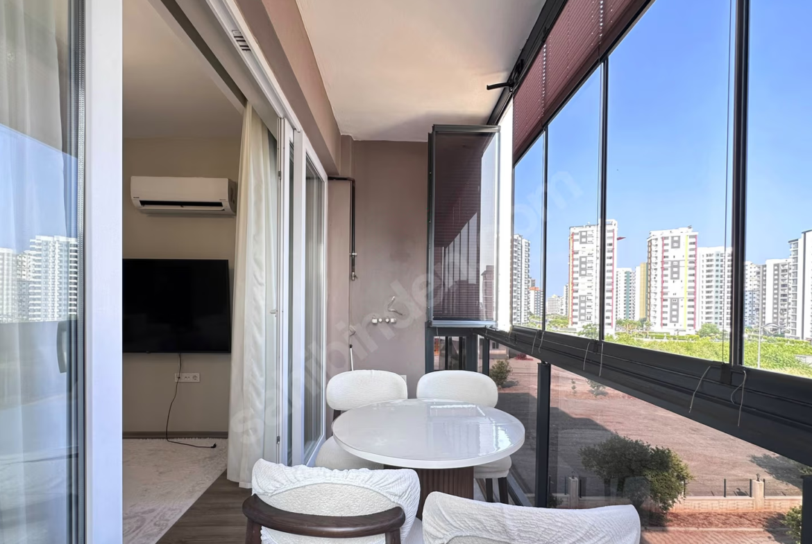 Mersin Mezitli Akdeniz Mahallesi 2+1 90 m² Klima Satılık Daire