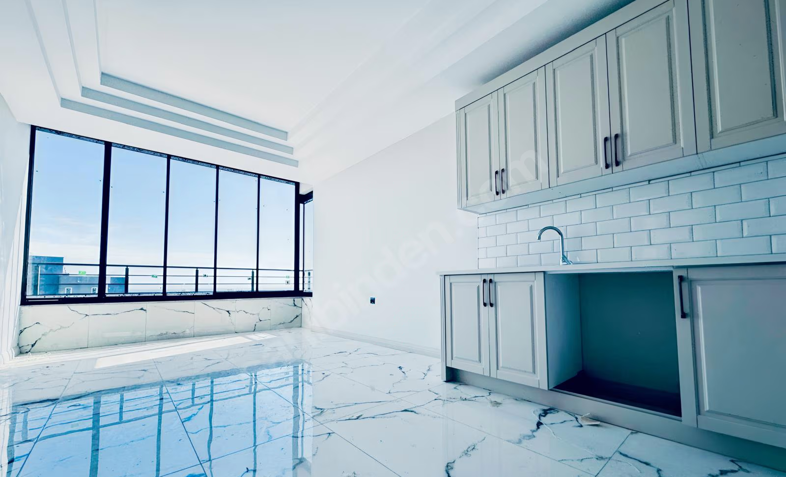Mersin Mezitli Akdeniz Mahallesi 2+1 99 m² Doğalgaz Kombili Satılık Daire