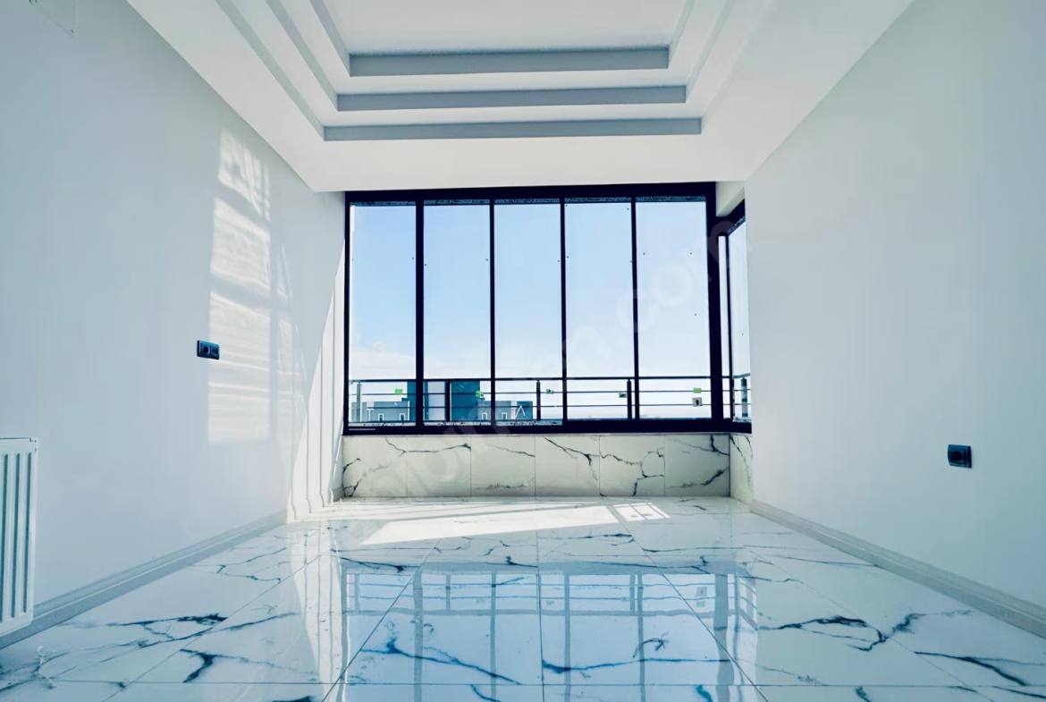 Mersin Mezitli Akdeniz Mahallesi 2+1 99 m² Doğalgaz Kombili Satılık Daire