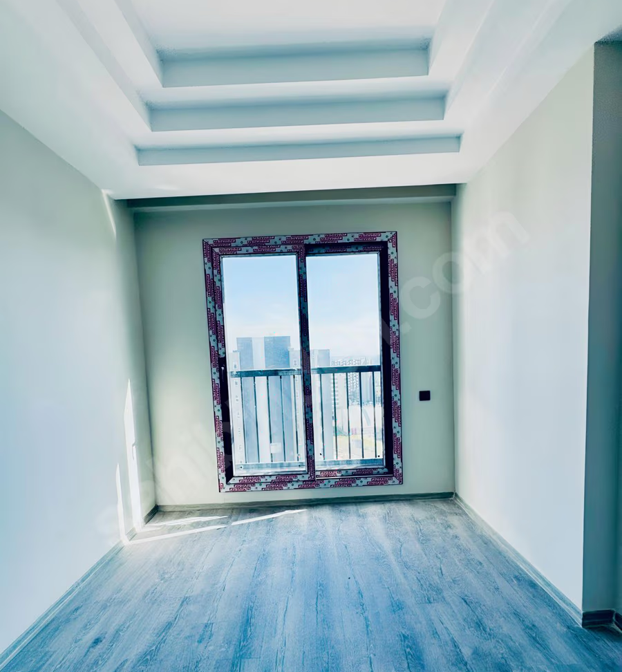 Mersin Mezitli Akdeniz Mahallesi 2+1 99 m² Doğalgaz Kombili Satılık Daire