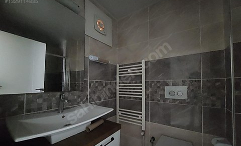 Mersin Mezitli Akdeniz Mahallesi 2+1 Klima Daire