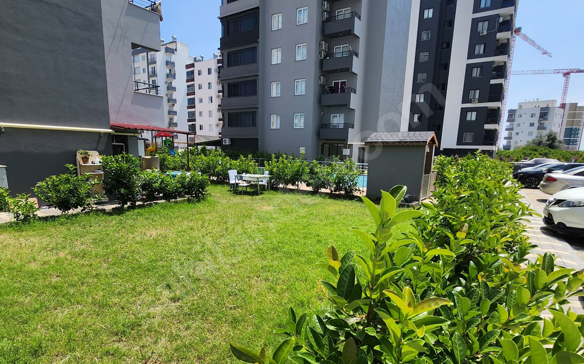 Mersin Mezitli Akdeniz Mahallesi 3+1 140 m² Doğalgaz Kombili Kiralık Daire