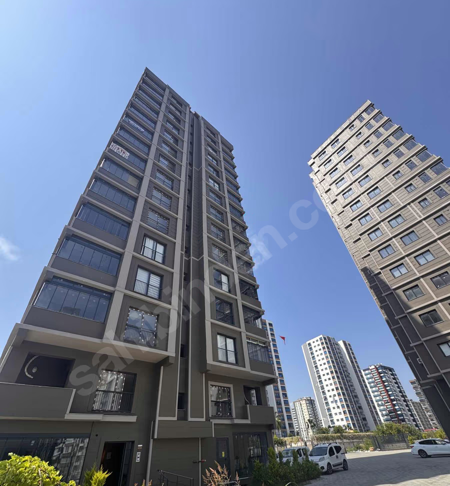 Mersin Mezitli Akdeniz Mahallesi 3+1 145 m² Doğalgaz Kombili Kiralık Daire
