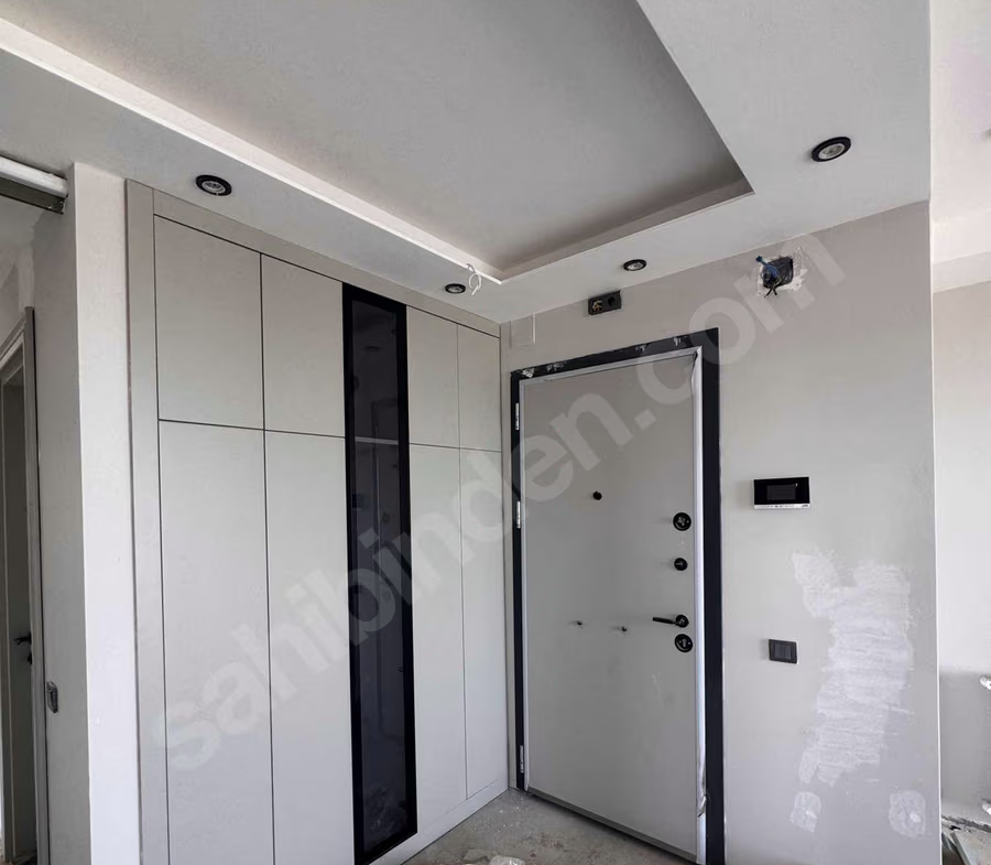 Mersin Mezitli Akdeniz Mahallesi 3+1 145 m² Doğalgaz Kombili Kiralık Daire