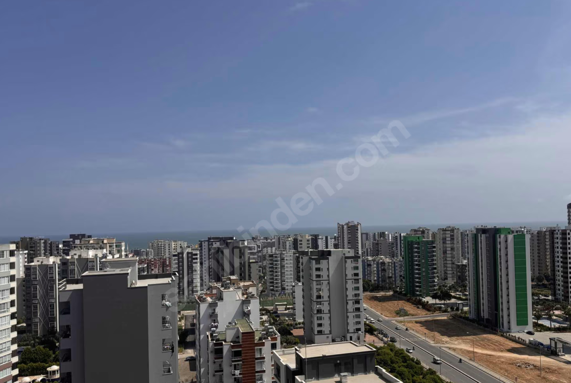 Mersin Mezitli Akdeniz Mahallesi 3+1 145 m² Doğalgaz Kombili Kiralık Daire