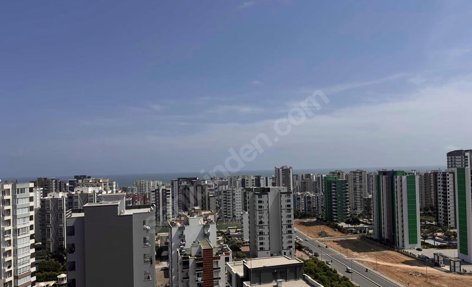 Mersin Mezitli Akdeniz Mahallesi 3+1 145 m² Doğalgaz Kombili Kiralık Daire