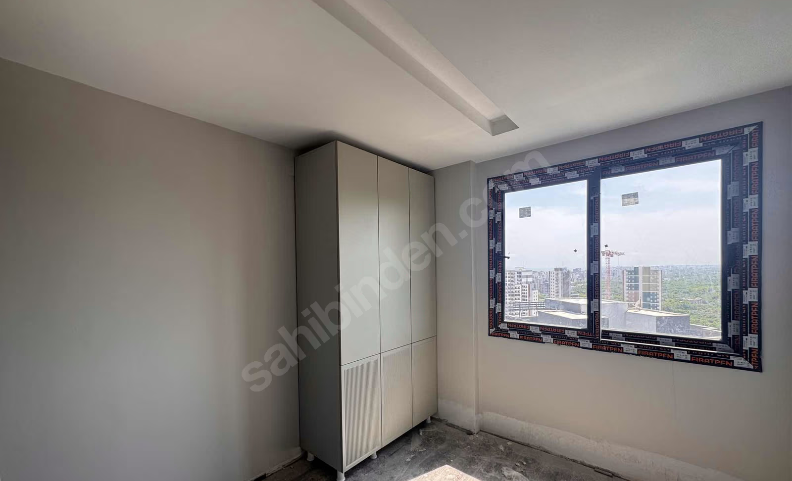 Mersin Mezitli Akdeniz Mahallesi 3+1 145 m² Doğalgaz Kombili Kiralık Daire