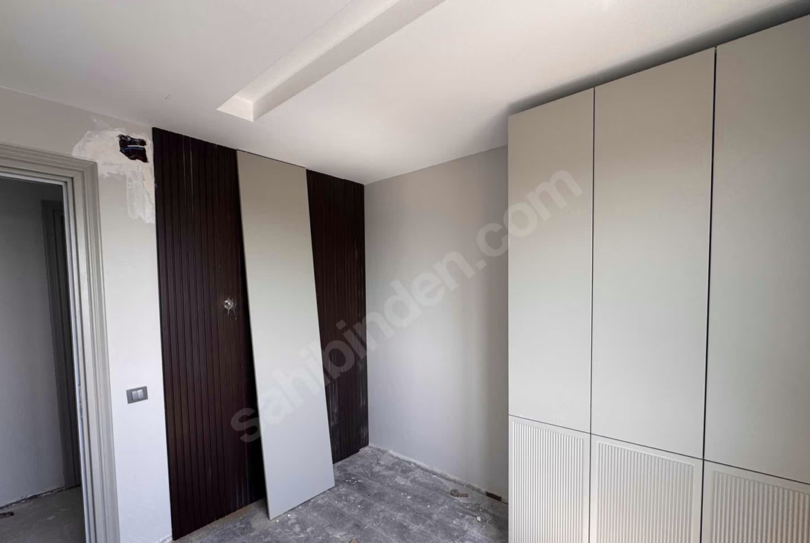 Mersin Mezitli Akdeniz Mahallesi 3+1 145 m² Doğalgaz Kombili Kiralık Daire