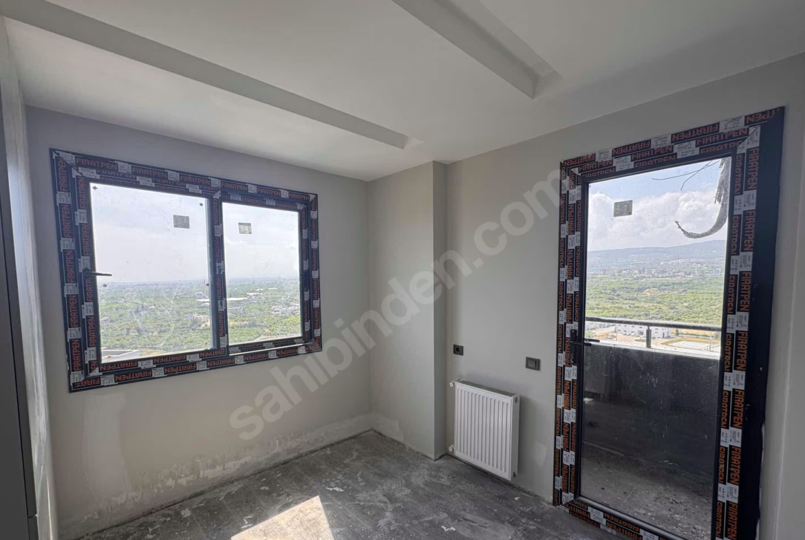 Mersin Mezitli Akdeniz Mahallesi 3+1 145 m² Doğalgaz Kombili Kiralık Daire