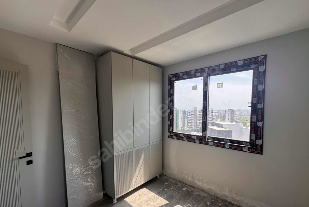 Mersin Mezitli Akdeniz Mahallesi 3+1 145 m² Doğalgaz Kombili Kiralık Daire
