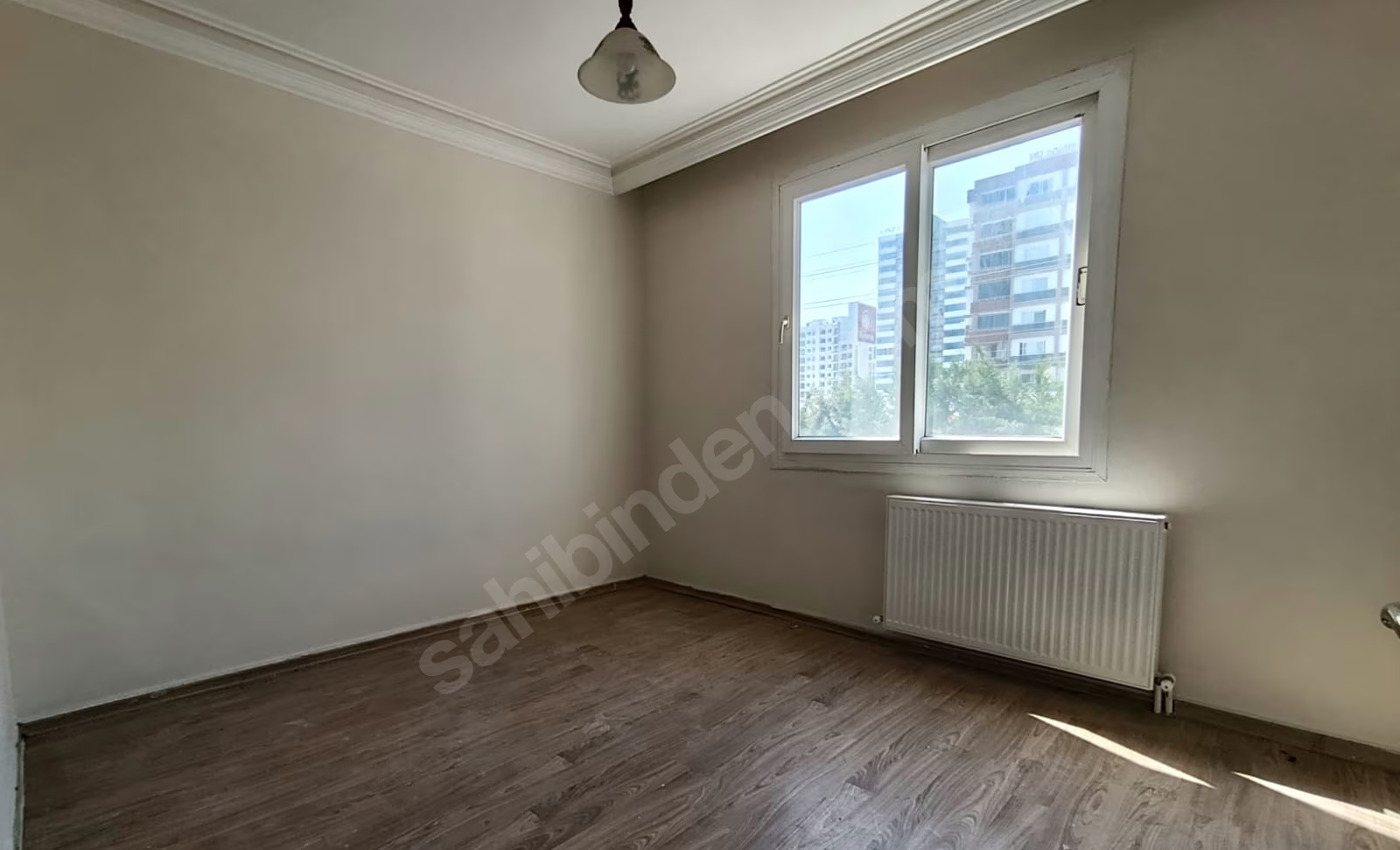 Mersin Mezitli Akdeniz Mahallesi 3+1 150 m² Doğalgaz Kombili Satılık Daire